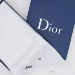 ⁦شماغ ديور ابيض⁩ - الصورة ⁦6⁩