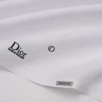 ⁦شماغ ديور ابيض⁩ - الصورة ⁦5⁩